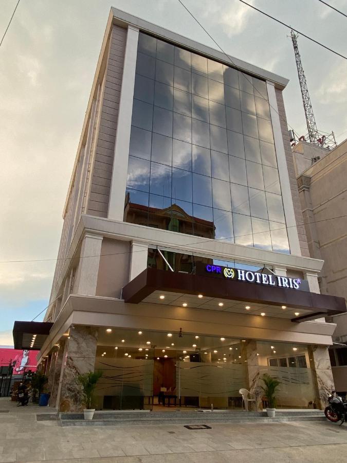 Mg Iris Hotel Tirupati Exteriör bild