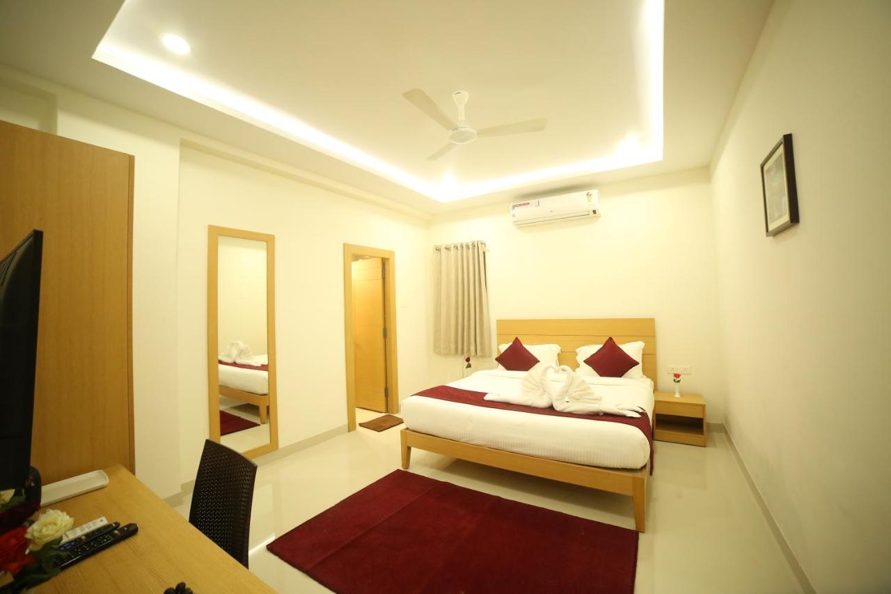 Mg Iris Hotel Tirupati Exteriör bild